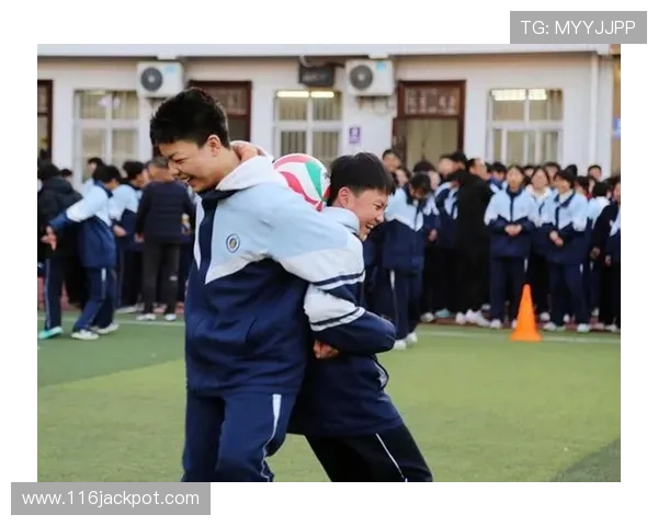 学校体育比赛:促进学生身心健康与团队合作精神的盛会